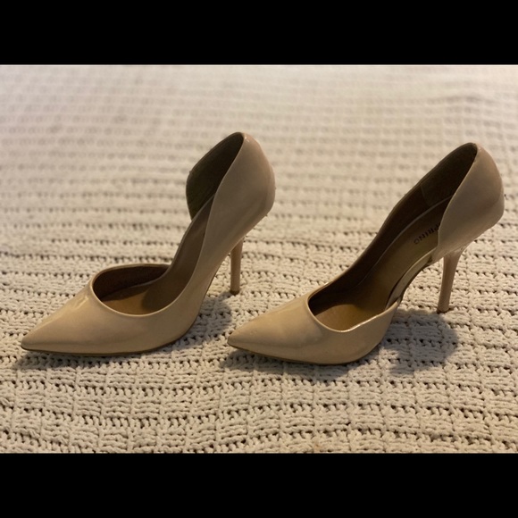 Pumps - Picture 4 of 7